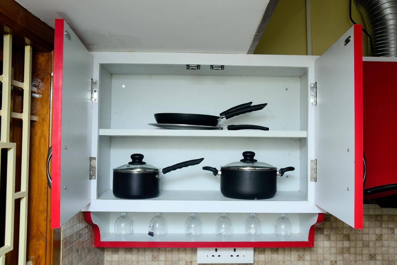 Sri Apartment 2Bhk For Familys Couples Parking A2 ปอนดิเชอรี ภายนอก รูปภาพ