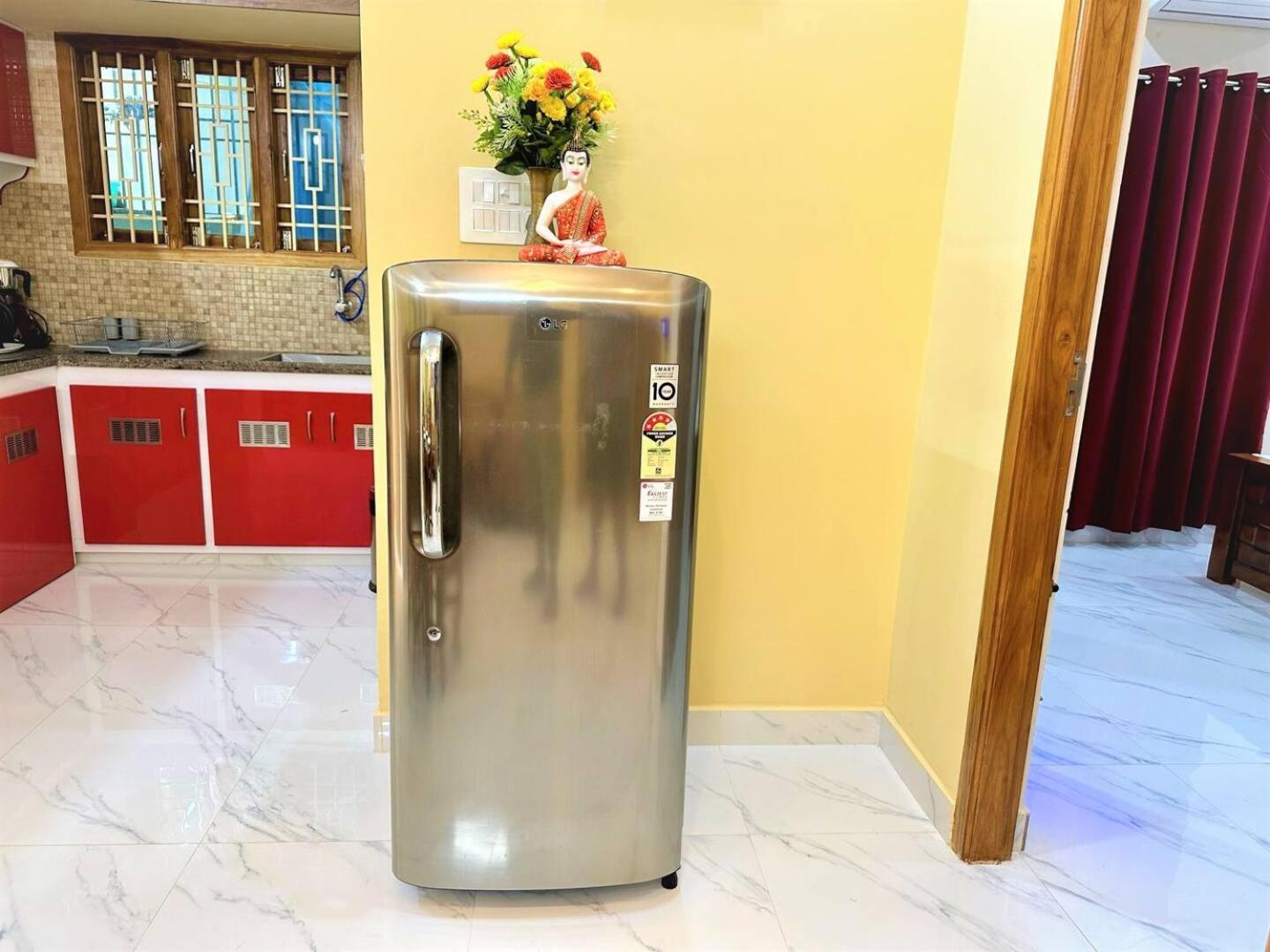 Sri Apartment 2Bhk For Familys Couples Parking A2 ปอนดิเชอรี ภายนอก รูปภาพ
